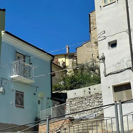 Rifugio Nel Cuore Dell'abruzzo 펜션 *